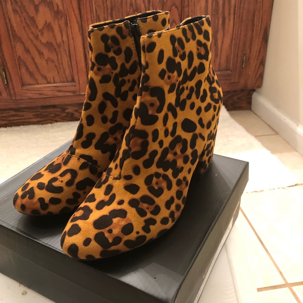 Leopard booties